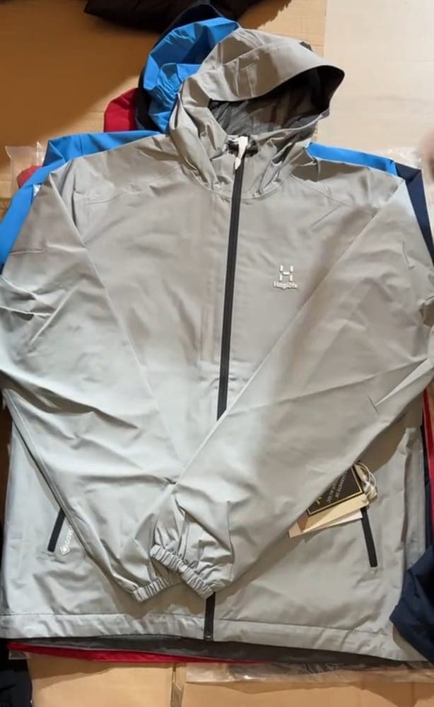 Haglofs Outdoor Jackets liquidation pallet — 100 units, Grade A