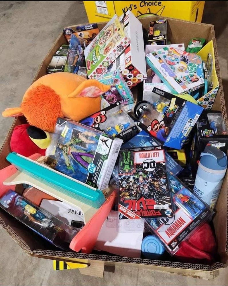 Kids Toys Mixed liquidation pallet — 300 units, Grade A